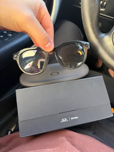 Oakley Meta