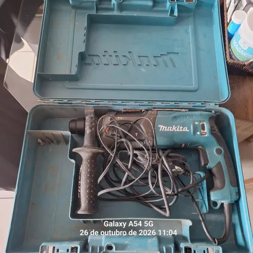 Furadeira makita rompedora 