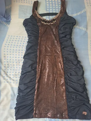 Vestido paetê