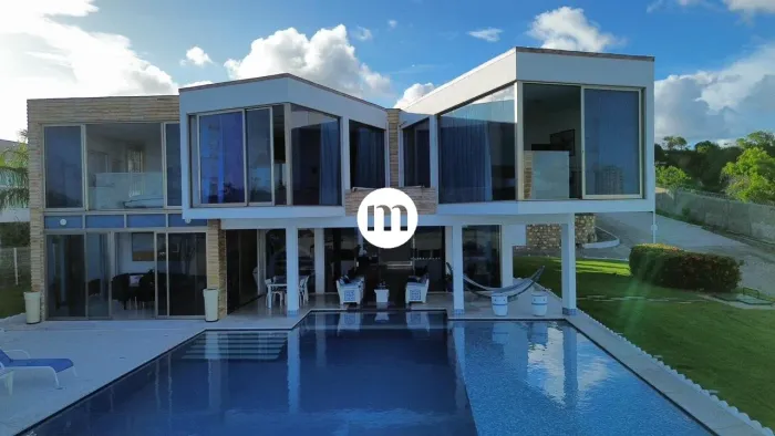 Casa de alto nível com uma vista privilegiada do mar