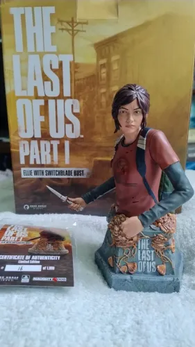The Last of Us Busto Ellie Dark Horse Direct 