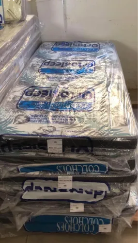 Colchao de solteiro (novo) entrego