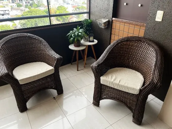 Poltronas de fibra sintética