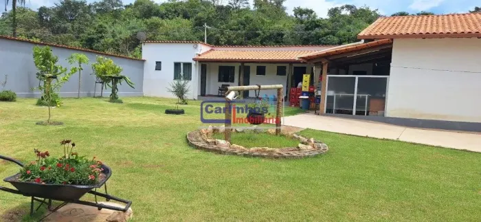 Chácara a venda no bairro Samambaia lll, Juatuba - Porteira Fechada
