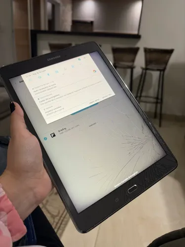 Samsung Galaxy Tab A 9.7 com S Pen 4g