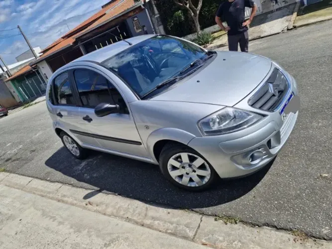 Citroen C3 GLX 1.4/ GLX Sonora 1.4 Flex 8V 5P 2012