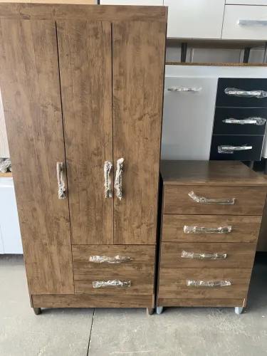 Guarda roupa + cômoda - entrego
