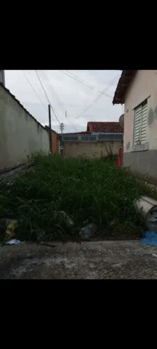 CASA + TERRENO ÓTIMO PRA LOCAÇÃO