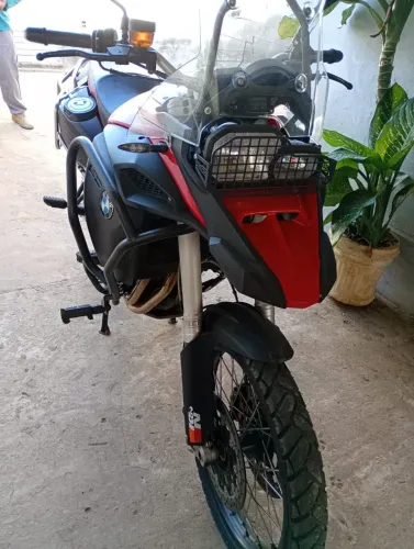 Vende-se BMW f800 em ótimo estado