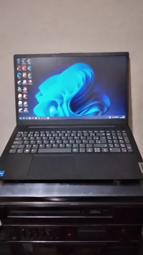 Notebook Lenovo V15 G4 - i5 13th