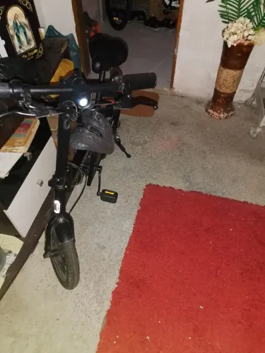 Bicicleta dobravel elétrica 