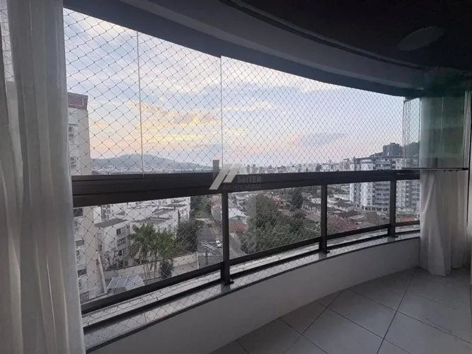 apartamento mobiliado 2 dormitorios com suite a venda Itacorubi