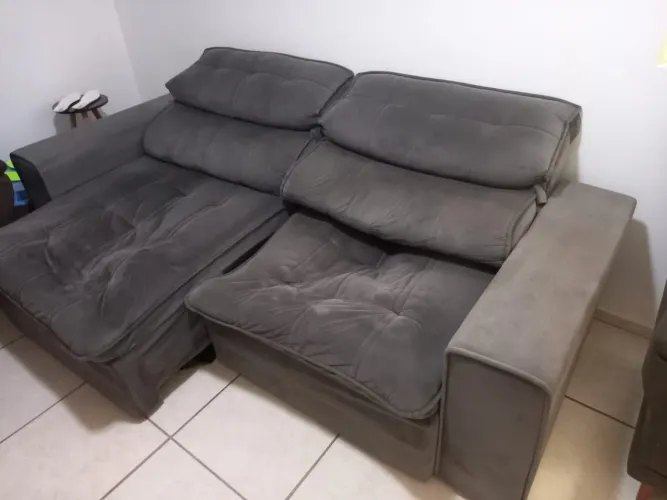Sofá retrátil e reclinável cinza - 2.30m