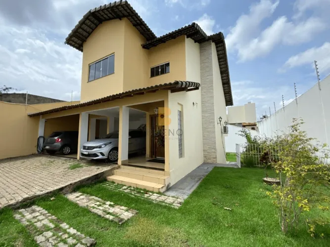 CASA RESIDENCIAL em CUIABÁ - MT, SANTA ROSA