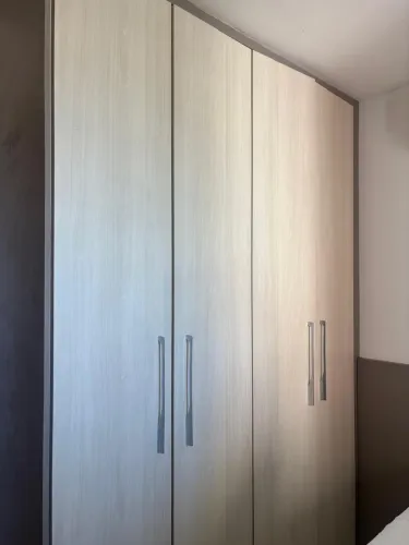 Vendo Guarda-roupa Planejado e Painel para Cama King Size Italínea