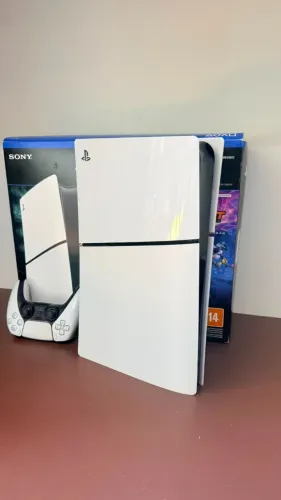Ps5 slim digital 1TB Seminovo! (em até 12x)