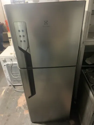Geladeira inox frost free funcionando