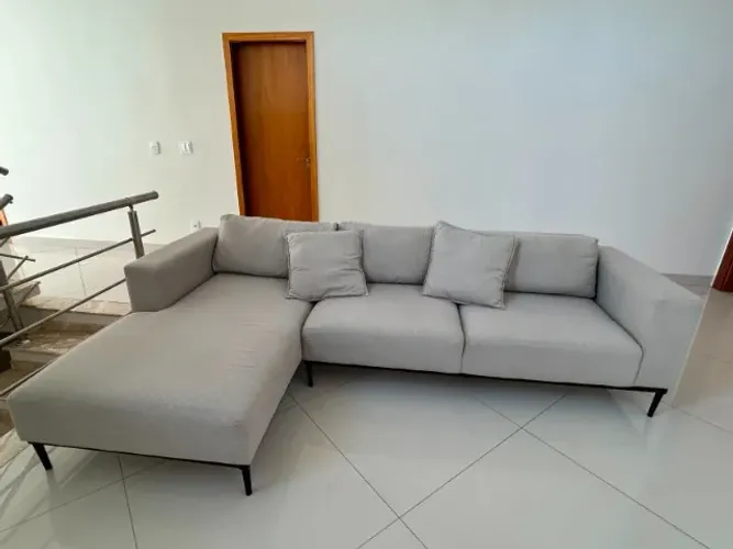 Sofa com chaise