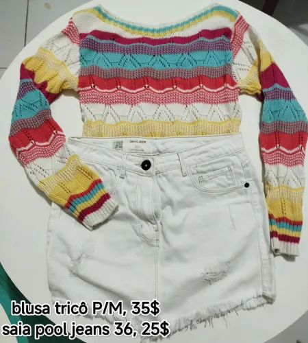 Blusa tricô. Saia 36