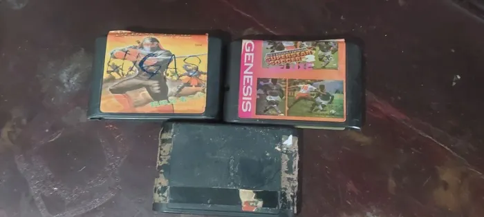 Lote com 3 fitas de mega drive nao vendo separado