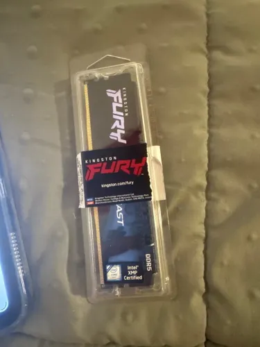 ?MEMÓRIA RAM KINGSTON FURY BEAST 16GB 5200 MHz (Lacrada)
