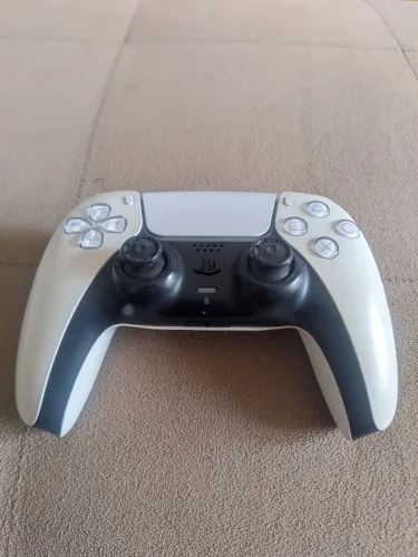 Dualsense V1