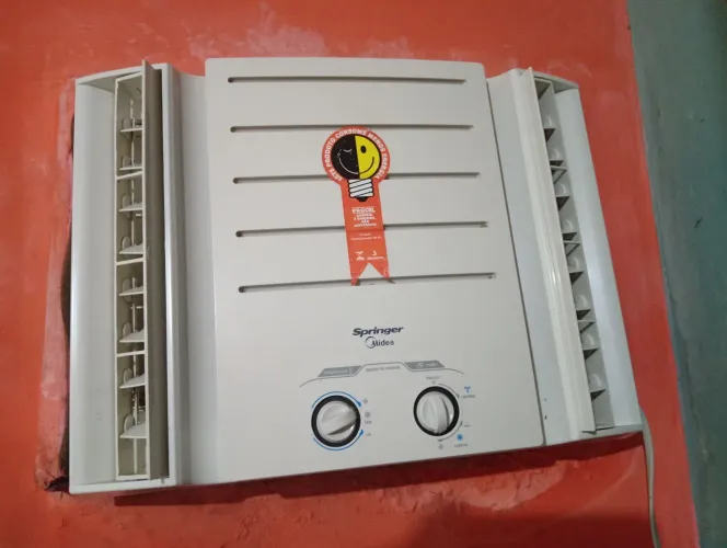 Vendo ar condicionado