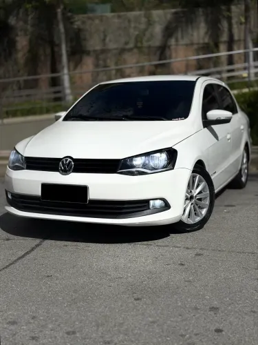 Volkswagen Voyage Comf/highli. 1.6 MI T.flex 8V 4P 2015