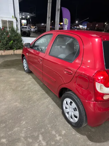 Toyota Etios XS 1.3 Flex 16V 5P Mec. 2013