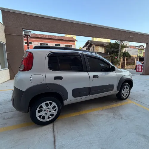 Fiat Uno WAY Celeb. 1.0 EVO Fire Flex 8V 5P 2014