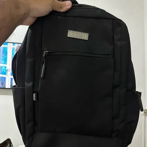 Mochila preta