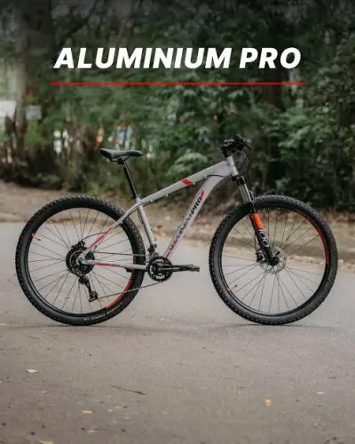 Bicleta nova , usada só quando saiu da loja ,aro 29
