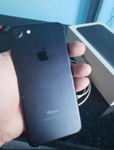 Iphone 7 usado em excelente estado 