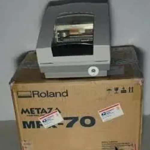 Impressora Roland MPX-70 Personalizar Pingentes, Chaveiros, Fotos, Nomes Etc
