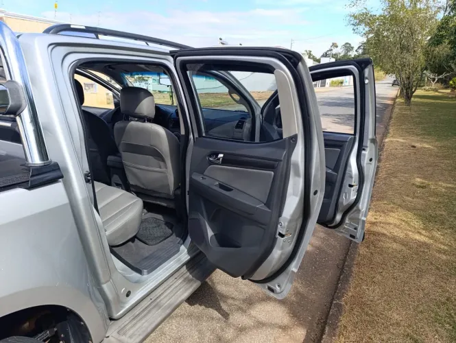 Chevrolet S10 Pick-up LTZ 2.4 F.power 4X2 CD 2014