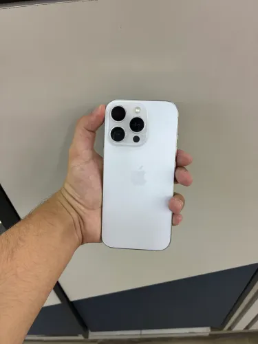 IPHONE 16 PRO 128GB (AMERICANO)