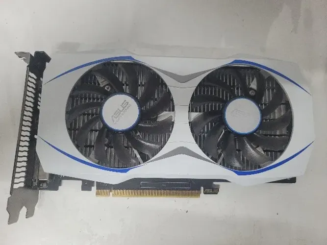 Placa de video GTX 1050 2GB Asus