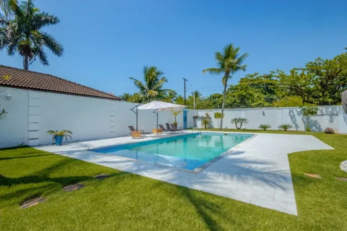 Casa com 4 dormitórios para alugar, 200 m² por R$ 3.500,00/dia - Praia de Pernambuco - Gua