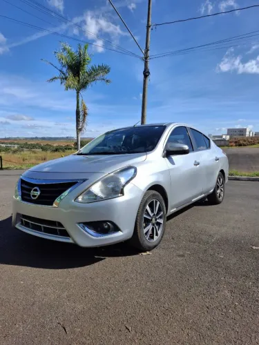 Nissan Versa SL 1.6 16V Flexstart 4P Aut. 2020