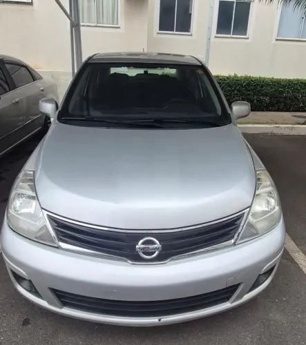 Nissan Tiida Sedan 1.8 16V Flex Fuel 4P 2011