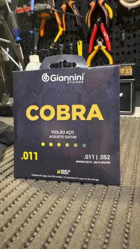 Cordas de aço 011 pra violão Bronze 85/15 Giannini Cobra GEEFLK