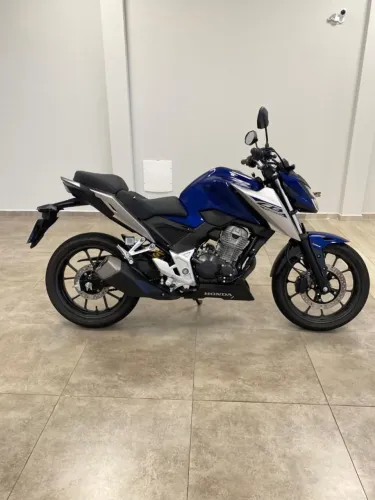 Honda CB 300 Twister ABS