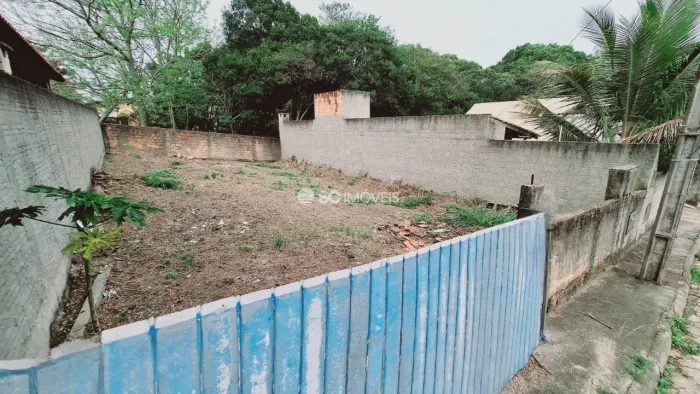 Terreno à venda no Santinho