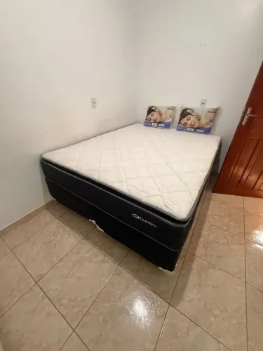 Cama queen size // molas ensacadas com pillow top