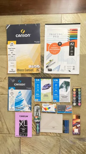 Kit de Materiais Artísticos e Técnicos