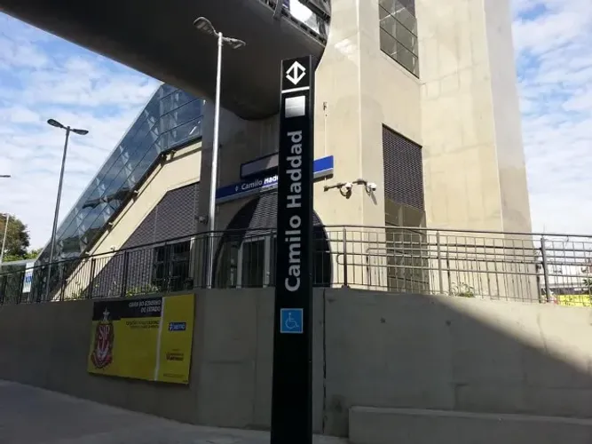 Quarto vaga Feminina casa só pra mulher Segura perto do Metrô tudo incluso bem localizada!