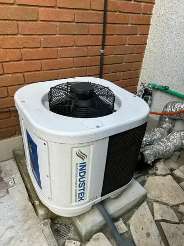 Trocador de calor p/ piscina Industek ID30. Sua piscina na temperatura certa o ano todo