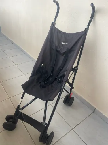 Carrinho de bebê flexível 