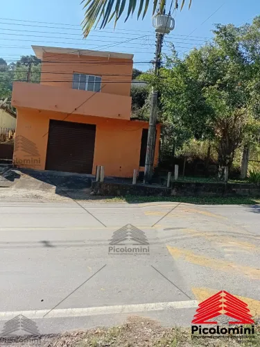 Venda de Sítio em Arujá-SP, no Bairro Chácaras Copaco: 2 casas, 2 Quartos, 2 Salas, 2 Banh