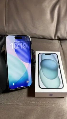 iPhone 15 